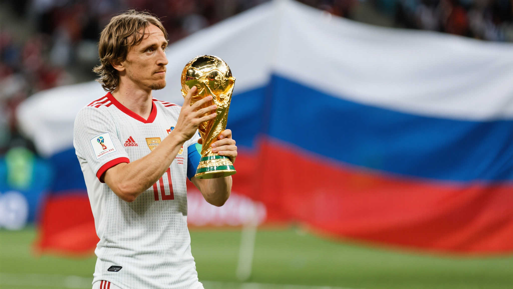 金球奖竞争白热化:亚马尔闪耀双响,登贝莱表现低迷! 金球奖竞争白热化:亚马尔闪耀双响,登贝莱表现低迷!